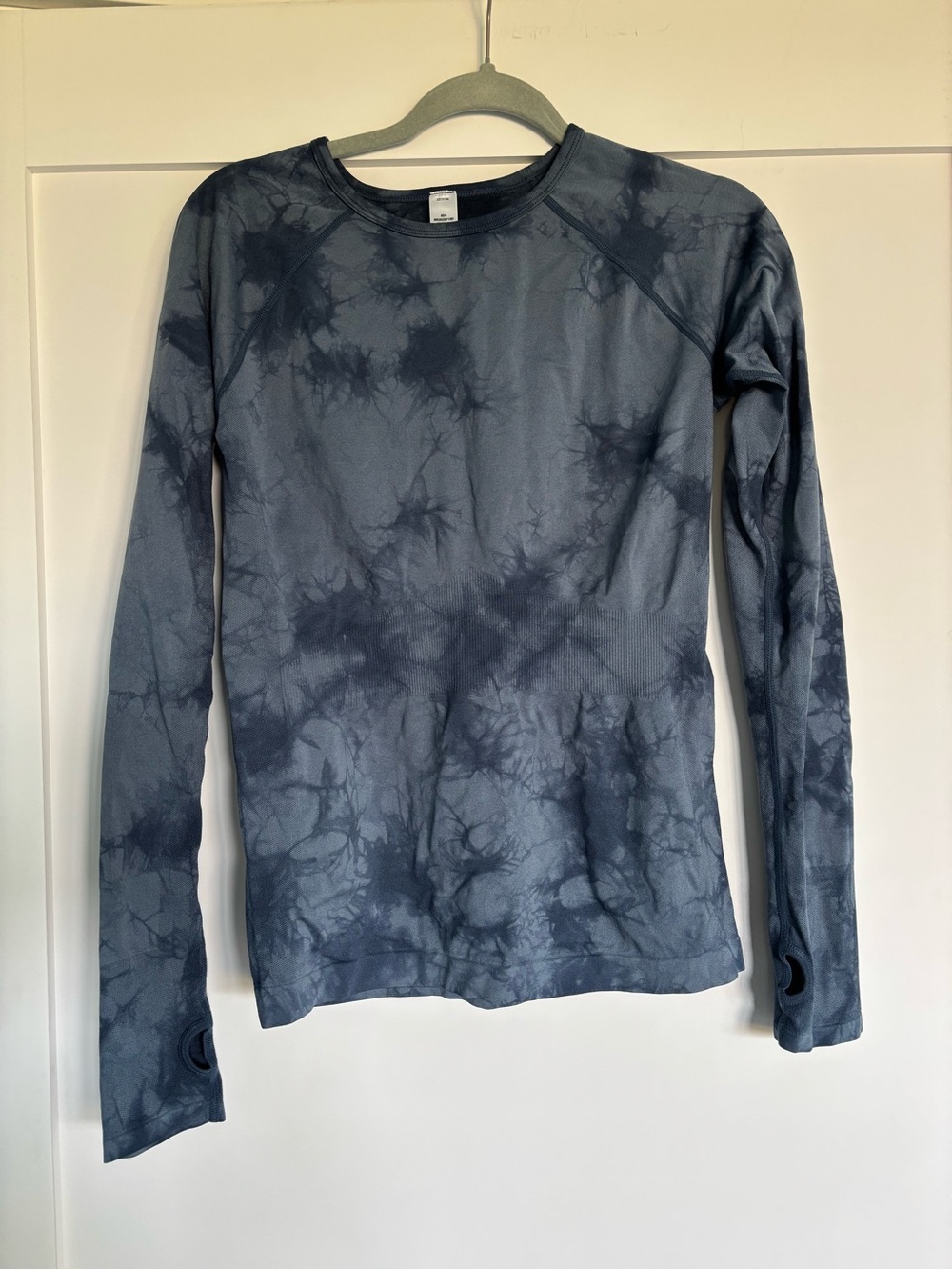 Zella Women's Long-Sleeve Tie-Dye Crew in Slate Blue